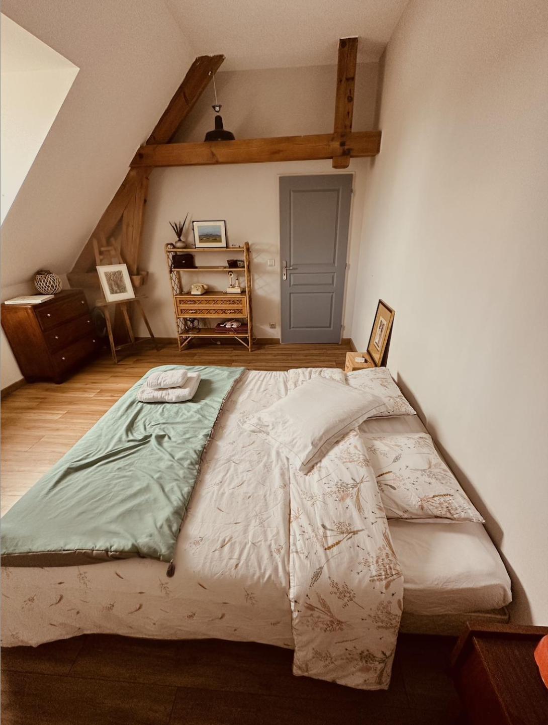 La Cour Verte Chambres D'Hotes Montépilloy Extérieur photo